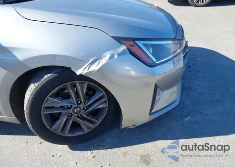 2020 Hyundai Elantra Sel z USA, uszkodzony, nr VIN 5NPD84LF2LH565374